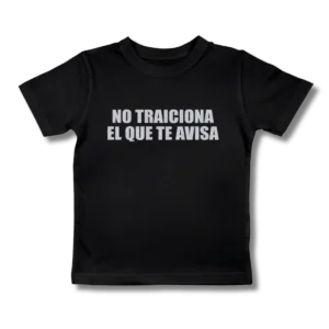Baby Tee Lali No traiciona el que te avisa